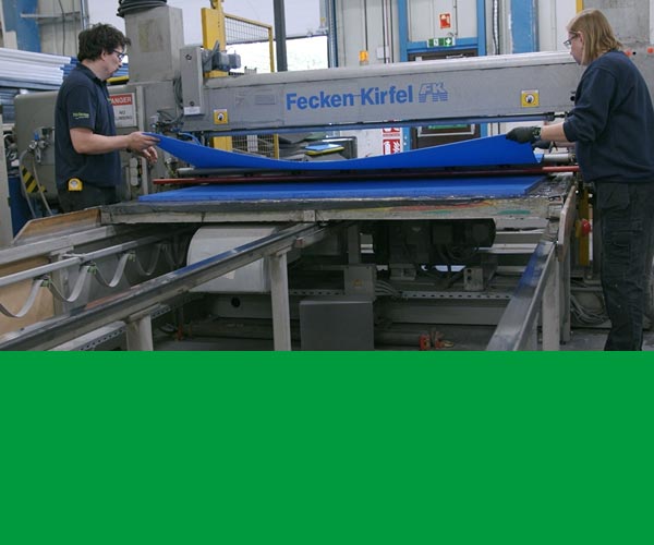 Foam slitting/skiving